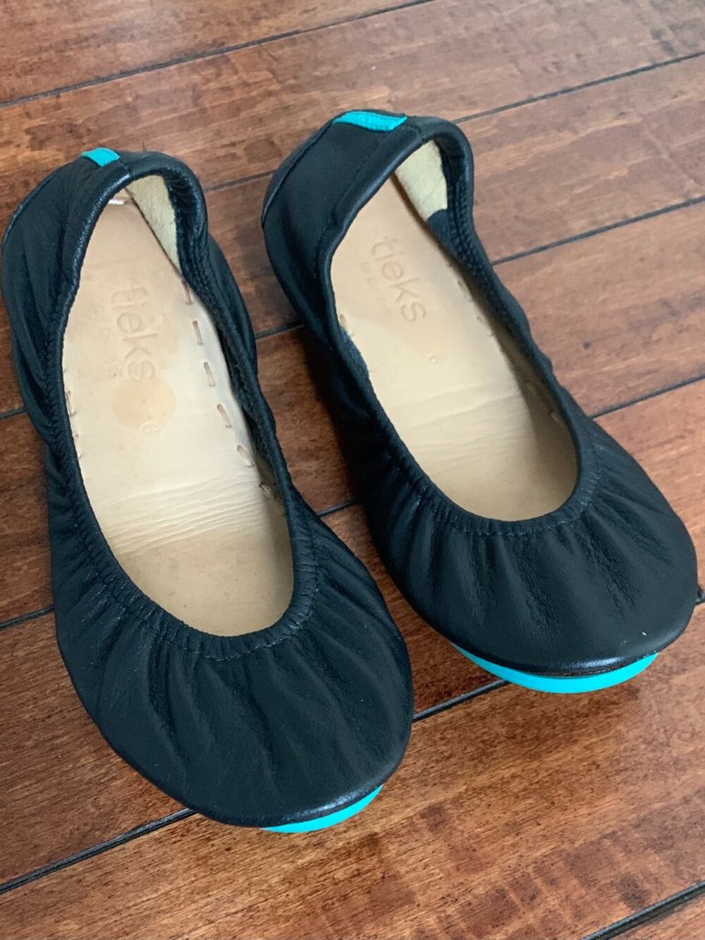 Tieks by Gavrieli Black Leather Ballet Flats Foldable Shoes Size 6